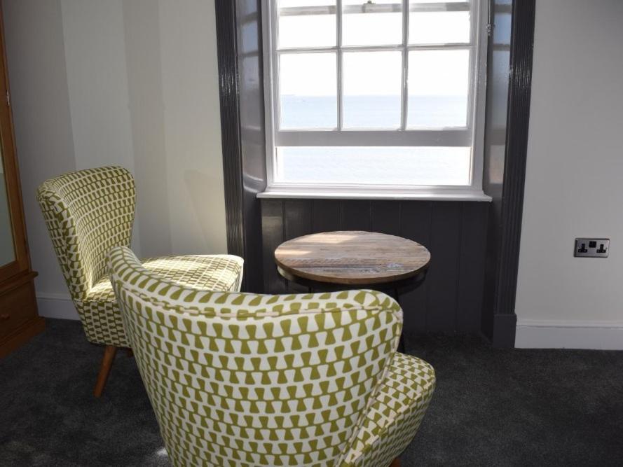 웨이머스만 The View On The Terrace B&B 객실 사진